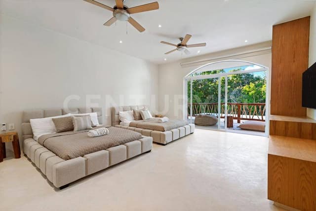 Casa en Venta en Aldea Zama.