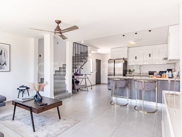 CASA EN VENTA EN EL FLORIDO, TIJUANA B.C.