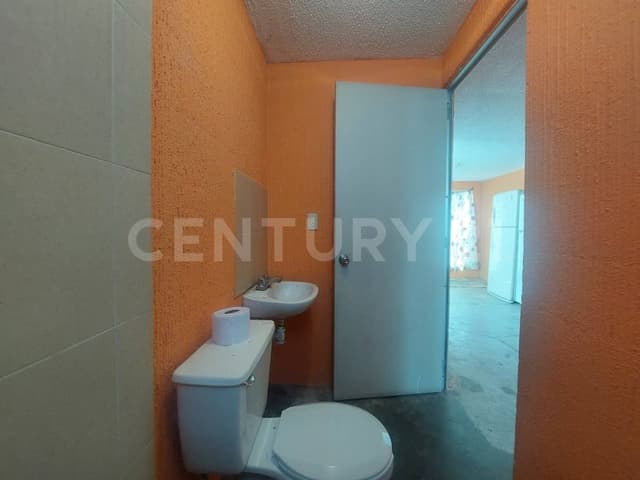 CASA EN VENTA - LAGUNA DE ZUMPANGO, VILLAS DE LA LAGUNA, ZUMPANGO, EDO MÉX.