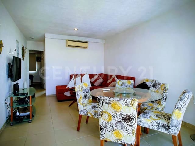 Venta de Departamento con Roof Garden, Fracc. Marina Diamante, Acapulco