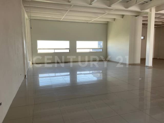 LOCAL EN RENTA EN 5TO SECTOR CUMBRES,MONTERREY,NUEVO LEON