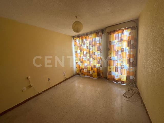 Casa en Venta en Los Héroes Tecámac, Tecámac, Mex.