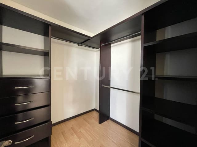 VENTA DE CASA PARQUE CASTELLANA, LOMAS DE ANGELOPOLIS II