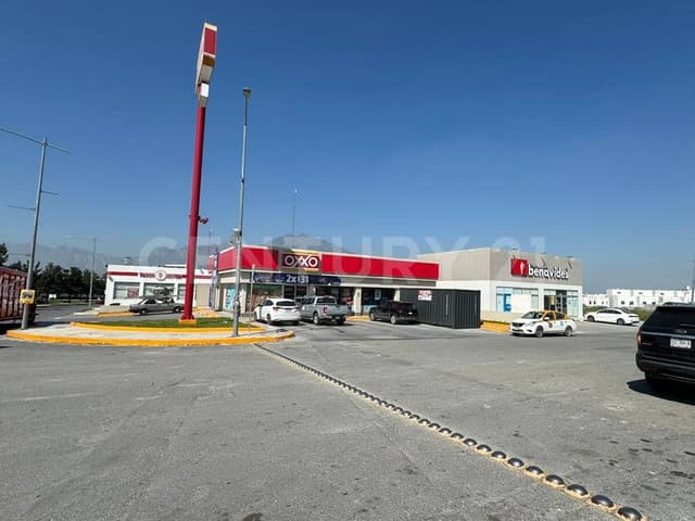 LOCALES EN RENTA EN DOMINIO CUMBRES, GARCÍA, NUEVO LEÓN