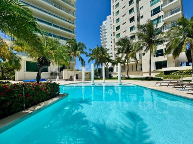 Departamento en Renta Cancun Towers, Puerto Cancún
