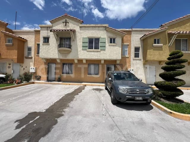 se vende casa en condominio