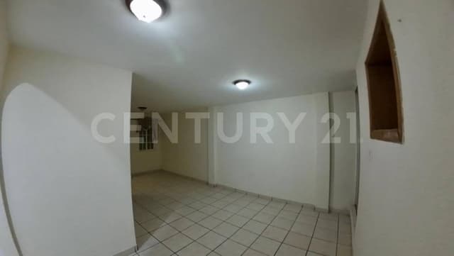 CASA EN PASEO DEL RIO