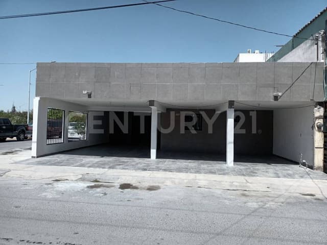 CASA EN VENTA EN FRACCIONAMIENTO LAS ALAMEDAS EN SAN NICOLAS DE LOS GARZA