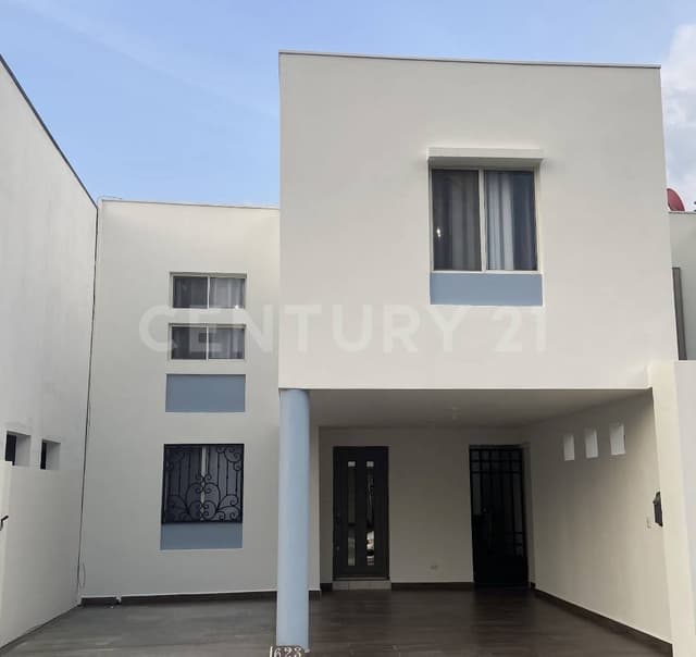 BONITA CASA CONTEMPORANEA EN PRIVADA, CERCA DE PASEO DE LOS LEONES, HEB