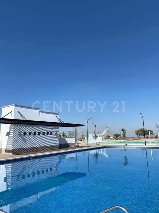 Terreno en venta Ciudad Maderas Sur II