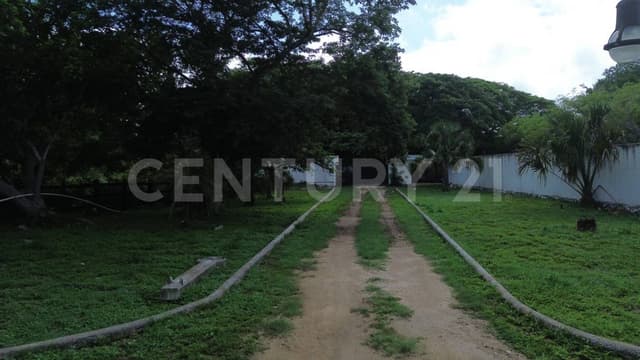 Terreno en VENTA Cholul, Mérida