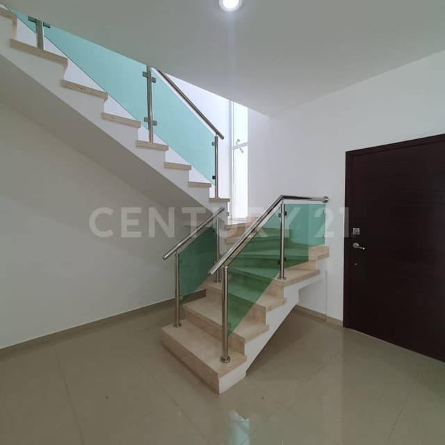 CASA EN RENTA EN MAZATLÁN SINALOA, MÉXICO. FRACC. REAL DEL VALLE EN COTO 8.