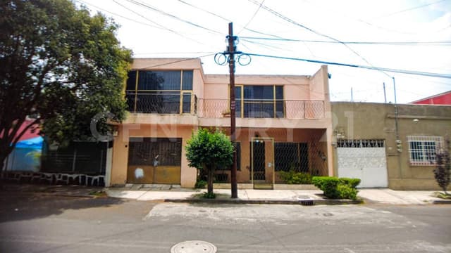Casa venta Petrolera, Azcapotzalco. Cerca de Av San Isidro y Tezozomoc. 11081