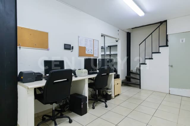 CASA EN VENTA EN MONTECARLO RESIDENCIAL