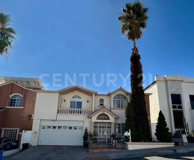 Casa en Venta Fracc. La Cañada, Chihuahua