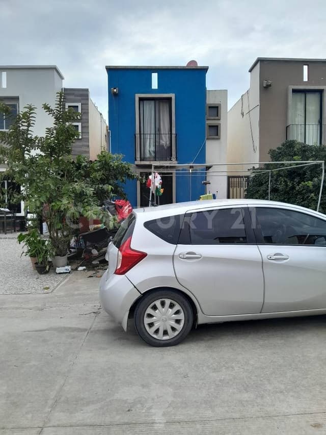 RCV-1512 VENTA DE CASA EN HABITAT PIEDRAS BLANCAS