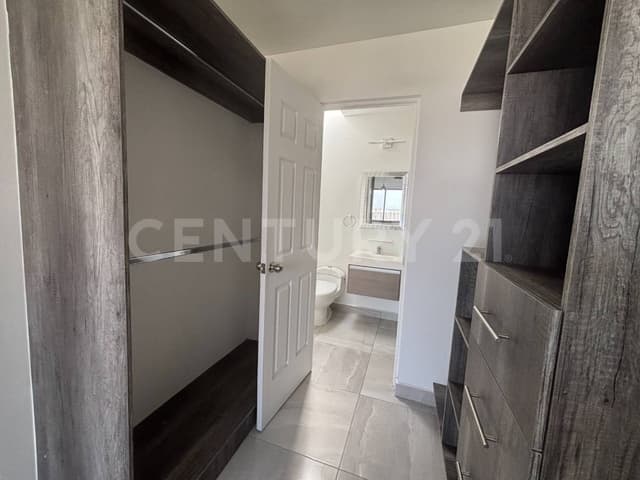 Venta De Departamento en Zakia Residencial