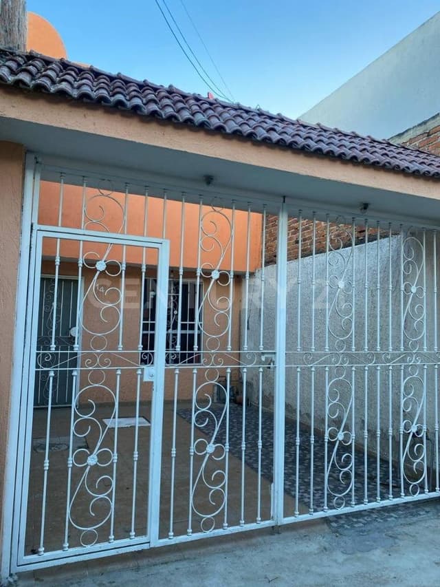 SE VENDE CASA EN SAN PEDRITO TLAQUEPAQUE, JALISCO