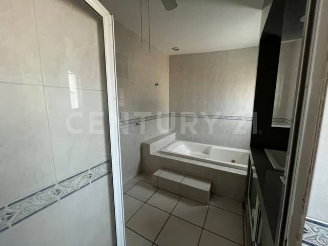 CASA VENTA COL. EL CHARRO TAMPICO