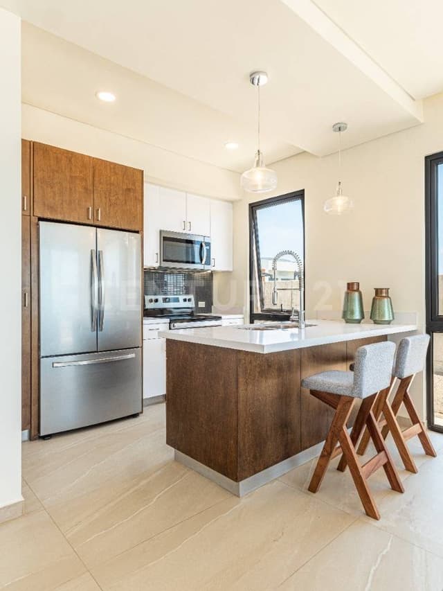 CONDOMINIO EN VENTA A LA ORILLA DEL MAR EN ROSARITO, B.C.