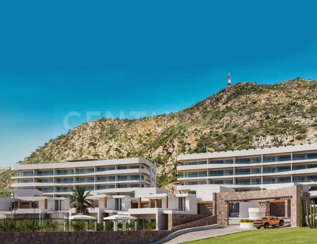 Departamento esquina con vista al mar a pasos de la Marina de Cabo San Lucas