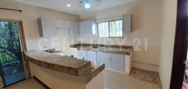 Departamento en Venta: 2 Recámaras en La Veleta, Tulum