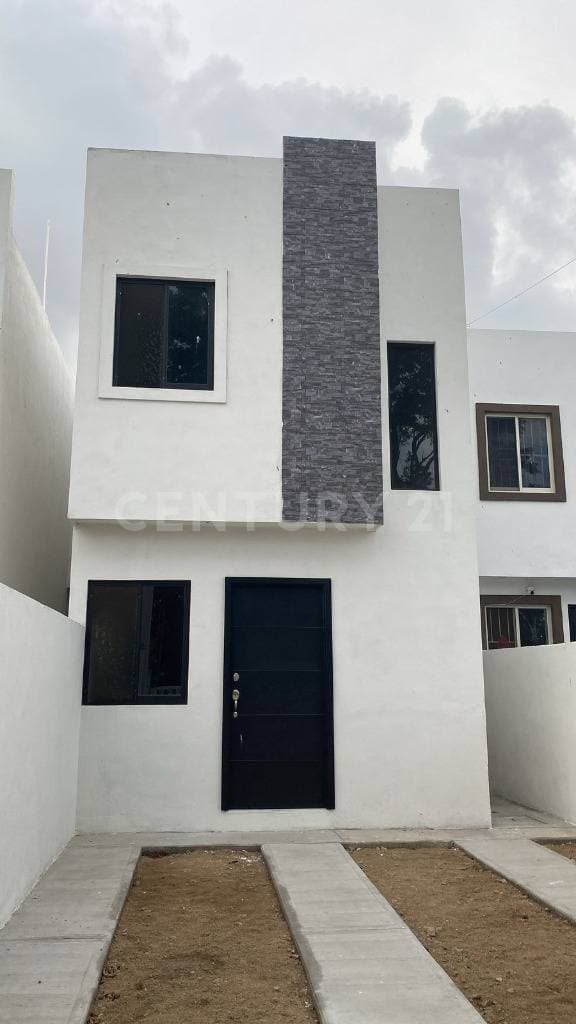 CASA EN PRE-VENTA AMPLIACION CANDELARIO GARZA, CIUDAD MADERO