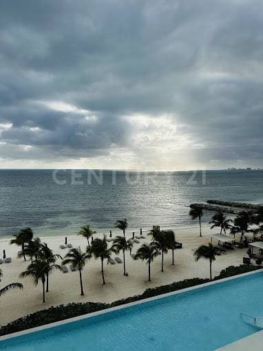 SLS HOTEL y RESIDENCES PUERTO CANCUN PM0225