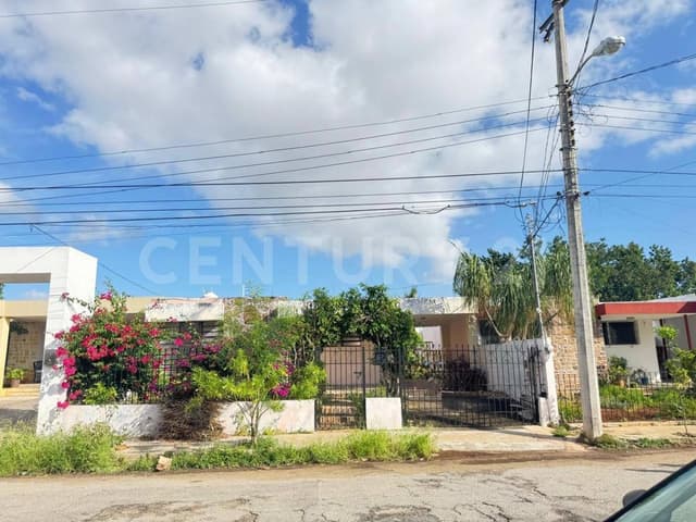 CASA EN VENTA CERCA DE PEREZ PONCE