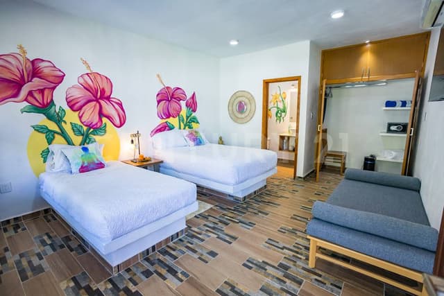 HOTEL EN VENTA EN PLAYA DIAMANTE