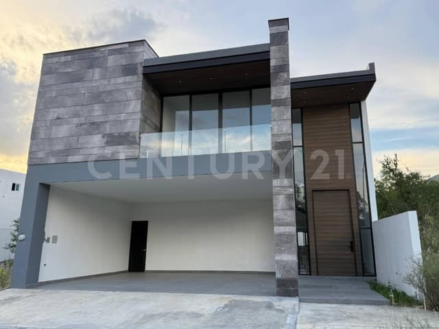 Casa en venta en Aysso 1er Sector en Carretera Nacional