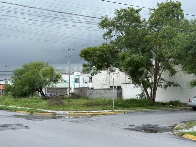 TERRENO EN RENTA | USO COMERCIAL | AV. LAS PALMAS | APODACA NL