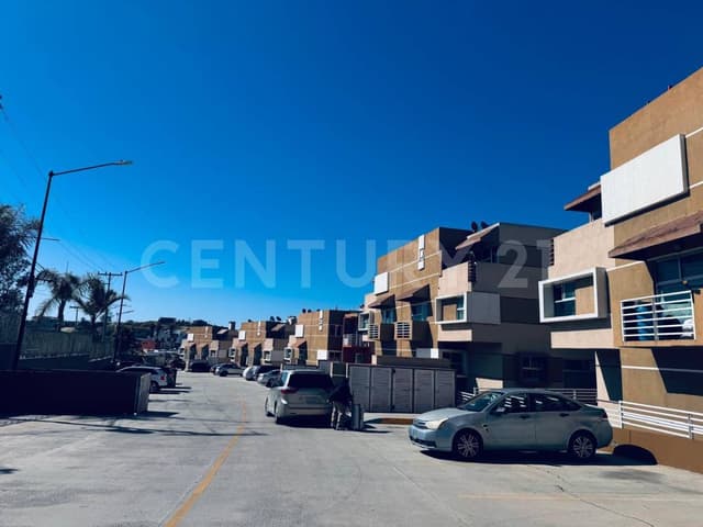RAR-1532 RENTA DEPARTAMENTO A ESPALDAS ED LOMA BONITA