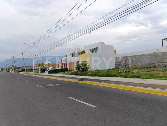 Terreno Comercial En La Comarca Villa De Álvarez
