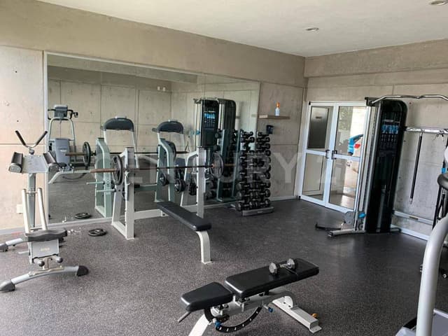 Con espectacular vista al Campo de Golf