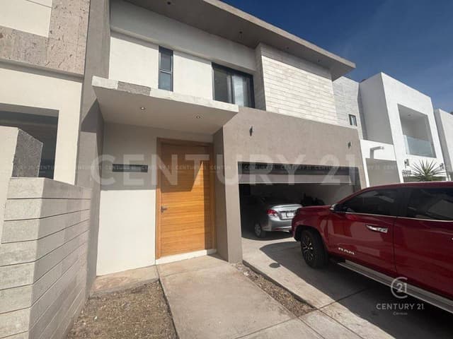 CASA EN RENTA EN RESIDENCIAL ALBATERRA EN CHIHUAHUA, CHIH.