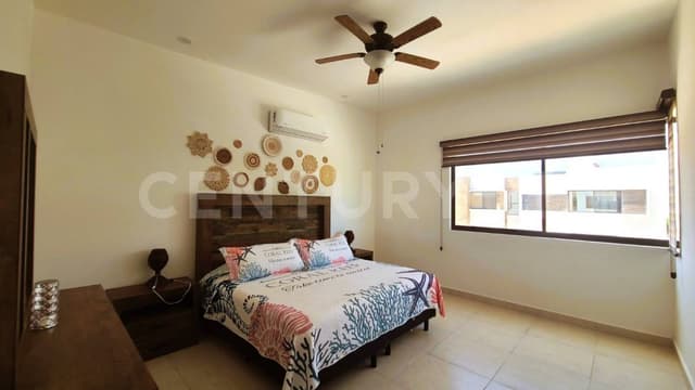 Hermosa casa de 3 rec en renta en Privada Salamanca Encuentro Playa del Ca P4430