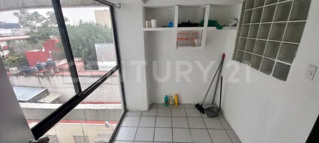 Oficina en Renta, Av. Baja California 163, Roma Sur, Cuauhtémoc, CDMX