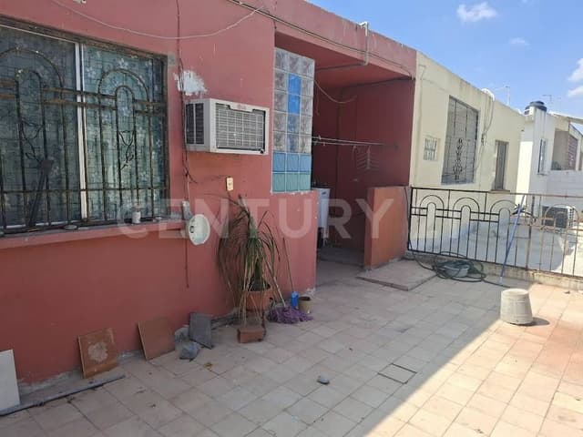 DEPARTAMENTO EN DUPLEX PLANTA ALTA ZONA TEC IDEAL PARA REMODELAR