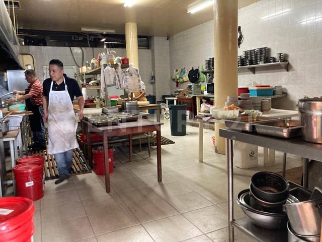 Restaurante en venta en Viveros del Valle, Tlalnepantla