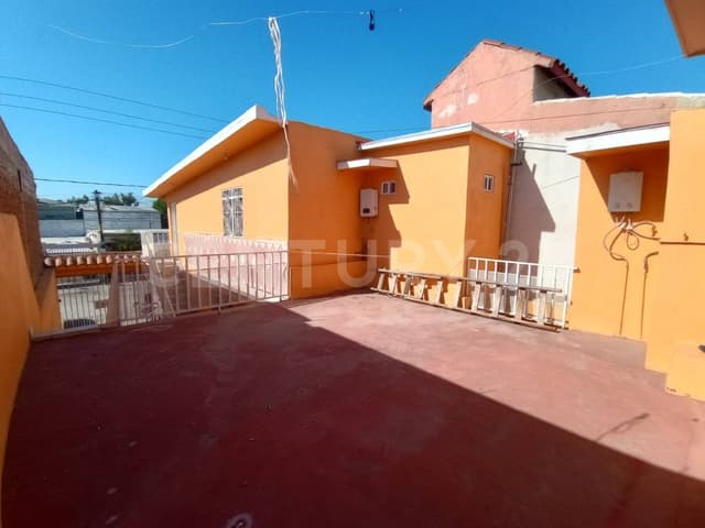 RAV-1478 Propiedad con 4 Departamentos en Venta