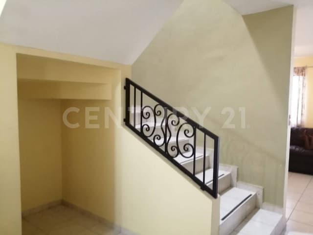 Casa en Renta en Las Lomas, Sector Jardines, García, N.L.