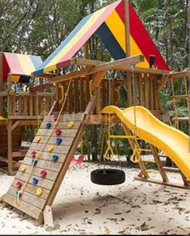 TERRENO EN VENTA EN RESIDENCIAL SENDEROS MAYAKOBA EN PLAYA DEL CARMEN