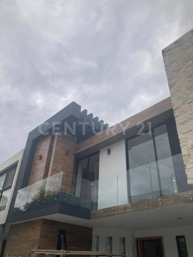 VENTA CASA 4 RECÁMARAS PARQUE CUERNAVACA LOMAS DE ANGELÓPOLIS CASCATTA