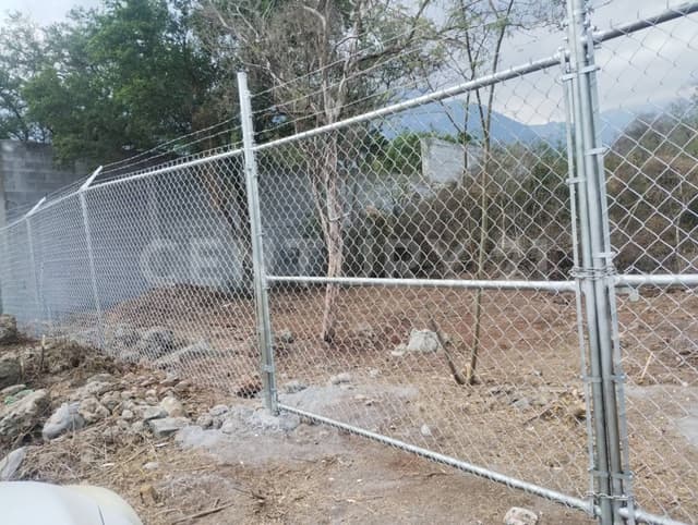 TERRENO PLANO EN BREÑA, COL. PRIMAVERA EN SANTIAGO N.L.