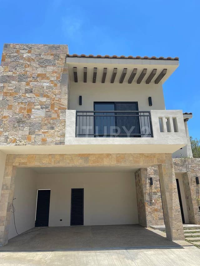 Casa en Venta en Santiago