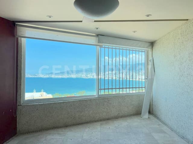 CASA EN CONDOMINIO EN VENTA EN JOYAS DE BRISAMAR, ACAPULCO, GRO.