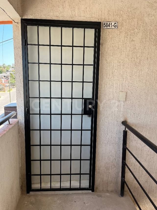 DEPARTAMENTO EN VENTA EN CUMBRES DEL SUR SECTOR SAN ISIDRO CULIACAN SINALOA