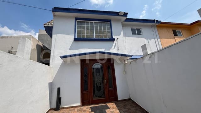 Casa en venta en Lomas de Atizapán, Estado de México.