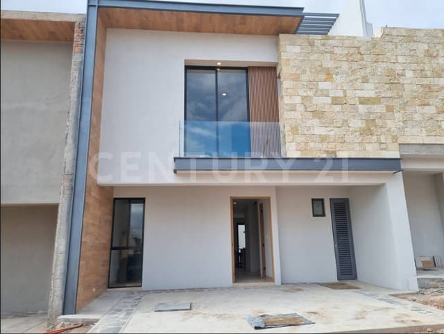 CASA EN VENTA VILLAMAGNA, SLP